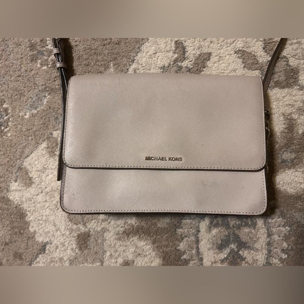 Michael Kors Crossbody purse